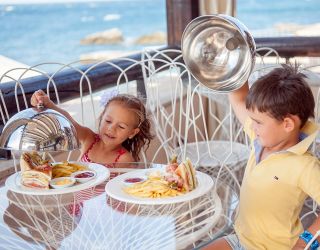 *Резиденция КРЫМСКИЙ БРИЗ HOTEL & VILLAS