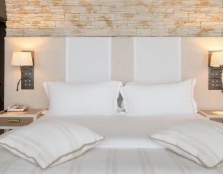 *Резиденция КРЫМСКИЙ БРИЗ HOTEL & VILLAS