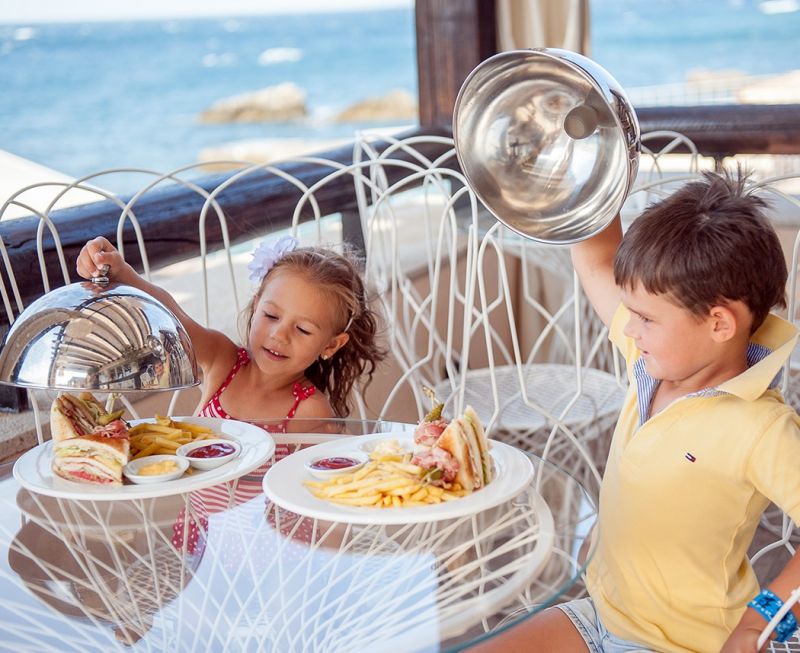 *Резиденция КРЫМСКИЙ БРИЗ HOTEL & VILLAS