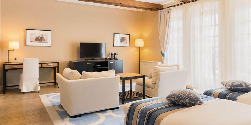 *Резиденция КРЫМСКИЙ БРИЗ HOTEL & VILLAS