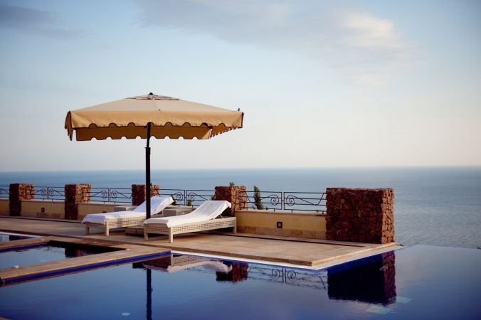 КРЫМСКИЙ БРИЗ HOTEL & VILLAS